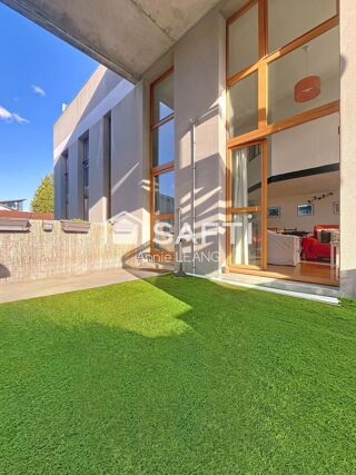  Appartement  vendre 4 pices 101 m