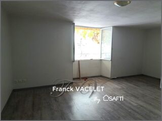  Immeuble � vendre 240 m�