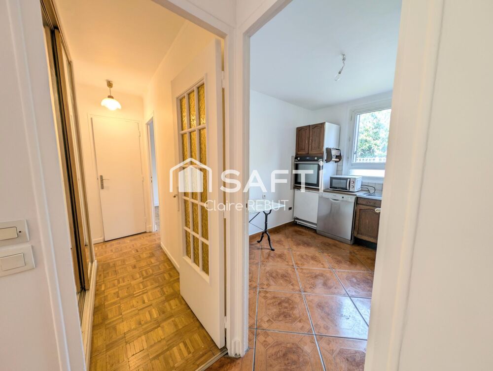 Beau F3, 61m2 en rez de jardin secteur Sévigné