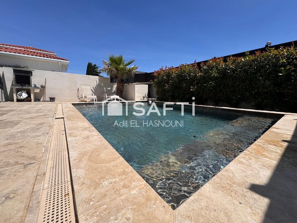 Maison contemporaine avec piscine  142 m² habitables  5 chambres  Terrain de 442 m²