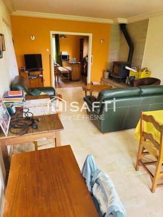  Maison  vendre 8 pices 140 m