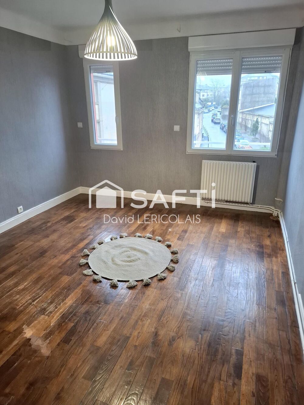 APPARTEMENT EN CENTRE VILLE AU CALME