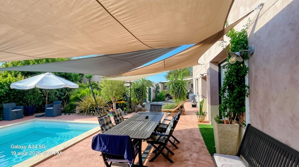 Vente Maison Ancienne écurie entièrement rénovée de 190m² sur un terrain de 447m² avec piscine Lezignan-corbieres