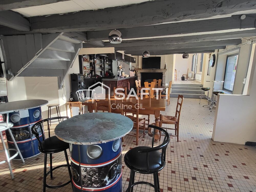 Vente Maison Redonnez vie à ce lieu emblématique ! Cruguel