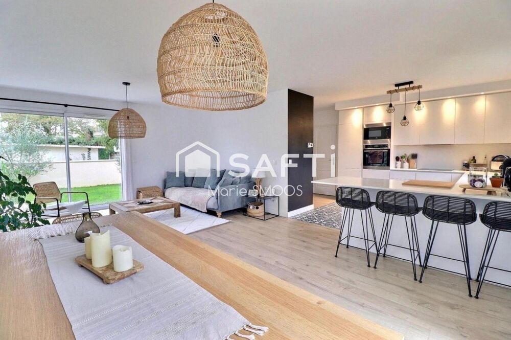 Vente Maison Maison familiale cœur de village Mareil Marly à deux pas des transports Mareil-marly