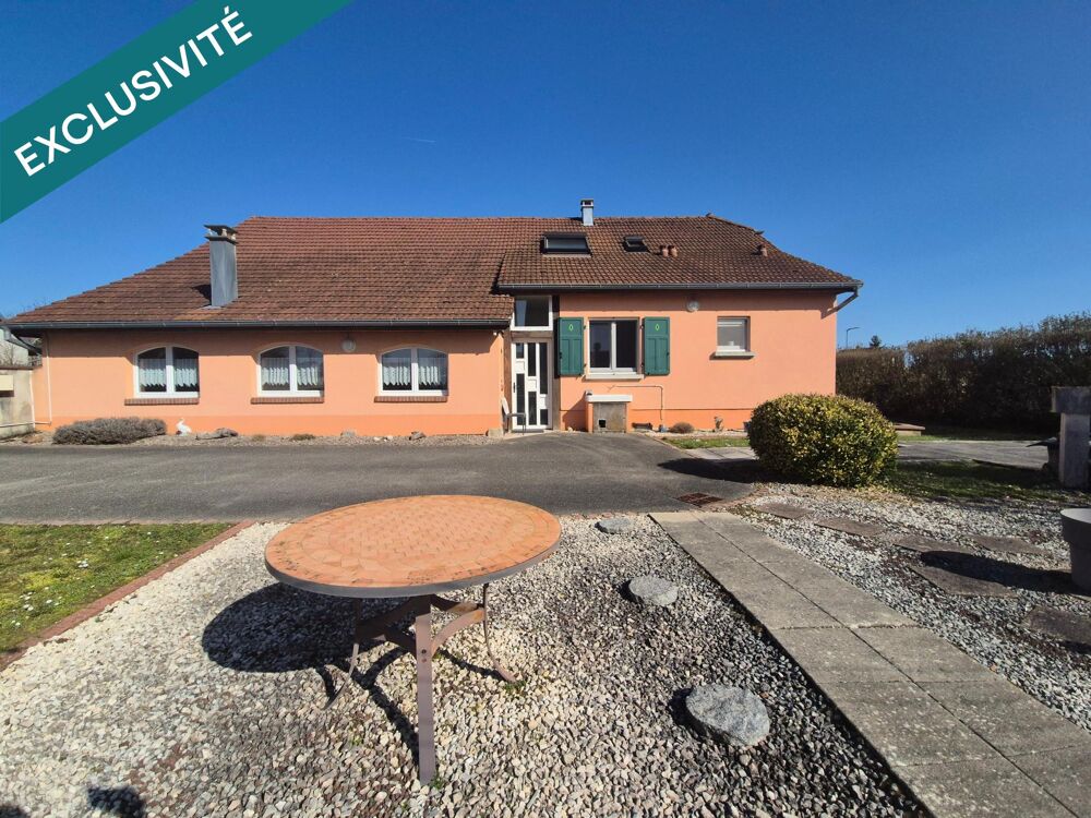 Vente Maison Entre nature, confort et potentiel, découvrez cette chaleureuse maison familiale située au cœur de Guewenheim, un village prisé Guewenheim