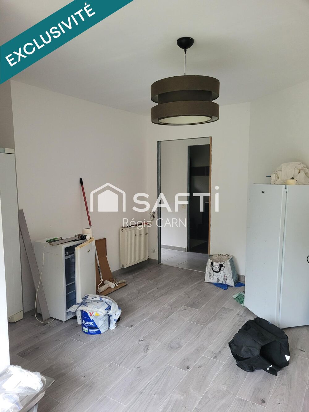 SAINT RENAN : maison en pierres T6 à finir de réhabiliter