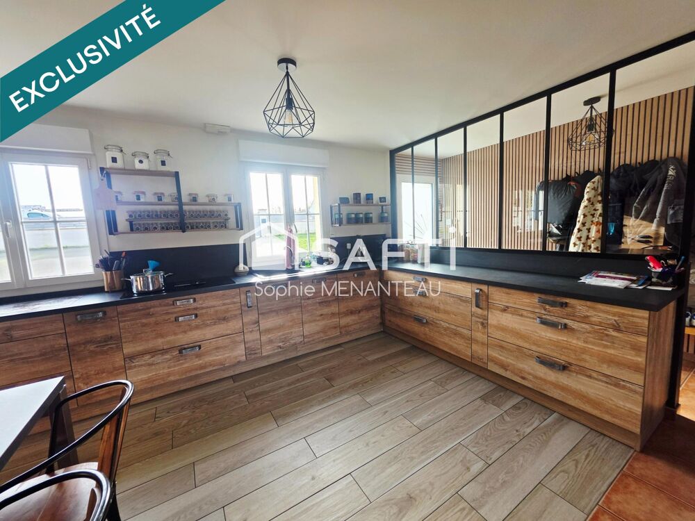 Vente Maison Longvilliers: Plain pied, piscine et Solaire ! Longvilliers