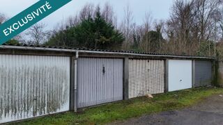  Parking / Garage à vendre 