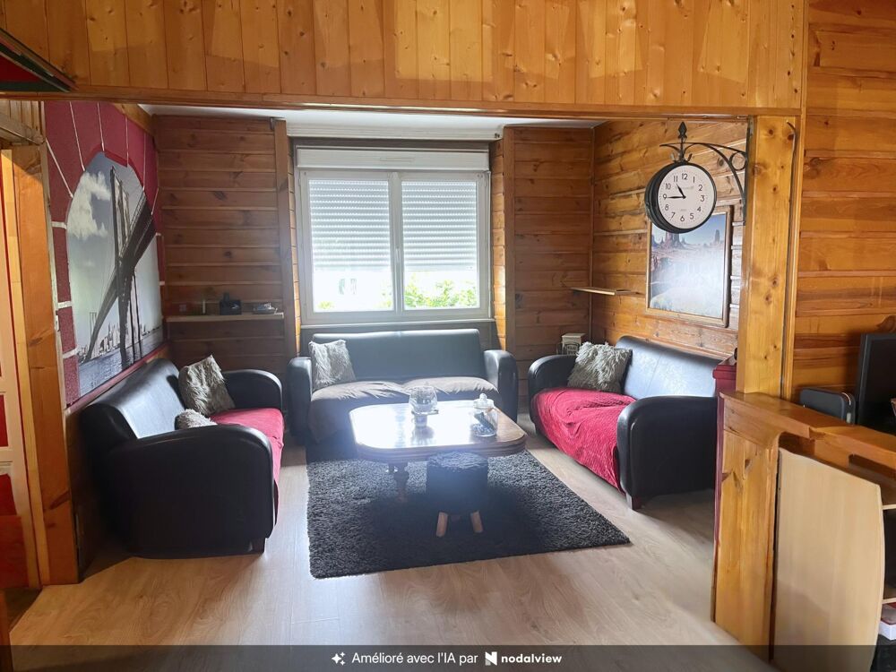 Maison atypique avec salle de cinéma