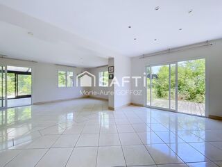  Maison à vendre 10 pièces 227 m²