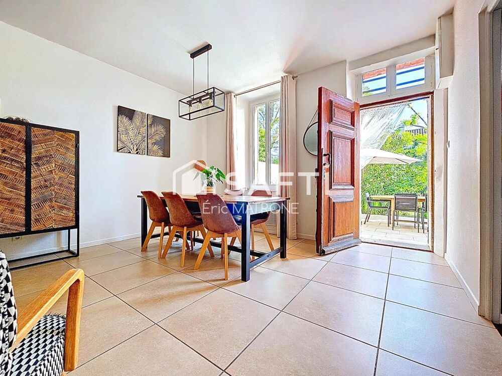 Vente Maison Bastide 203 m² avec dépendances et terrain constructible Marseille 11