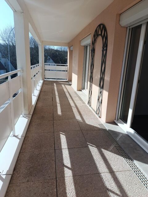   RARE A VILLIERS LE B�CLE Appartement - 4 pi�ce(s) - 92 m�