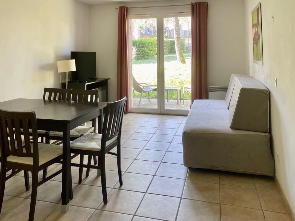 Bel Appartement Duplex à vendre Proche Nérac (10 min) - Résidence de Vacances avec Piscines, Tennis, Golf