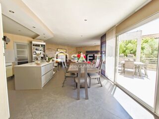  Maison  vendre 9 pices 223 m