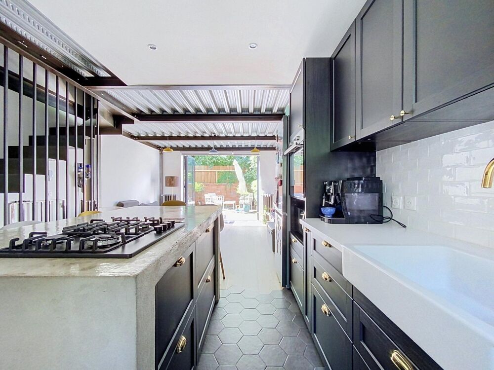 Vente Maison Nansouty - Maison coup de cœur entièrement rénovée - 3 chambres Bordeaux