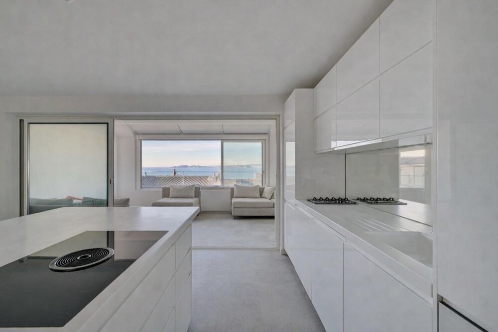 Vente Appartement DUPLEX  EN DERNIER ÉTAGE AVEC TERRASSES & VUE MER Marseille 8