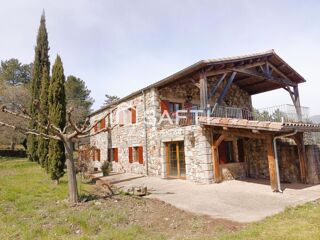  Maison à vendre 10 pièces 268 m²