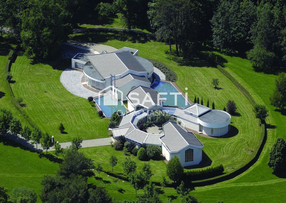 Vente Propriété/Château CHÂTEAU DU XIXe AVEC DOMAINE SUR 11 HECTARES Guerville