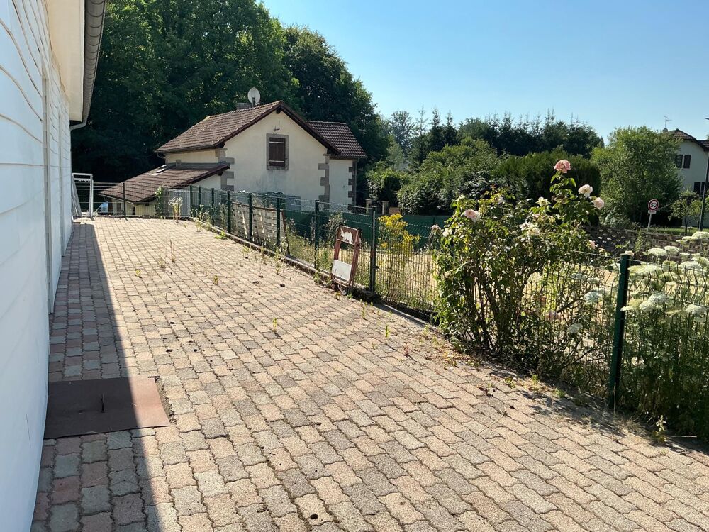 Vente Maison Maison,133m2,4 pièces,3 chambres sur 1756m2 de terrain. Luxeuil-les-bains