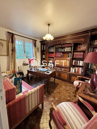  Maison � vendre 6 pi�ces 205 m�