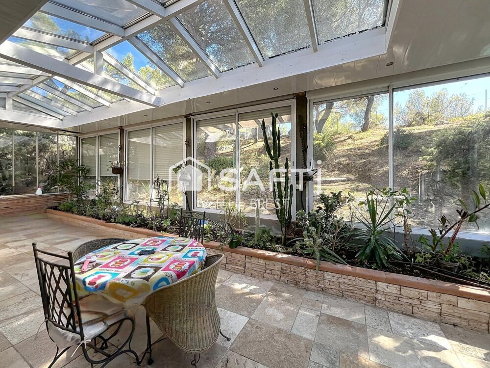 Vente Maison 13820-Maison type 7 de 200m2 ; 2600m2 de terrain. Ensues-la-redonne