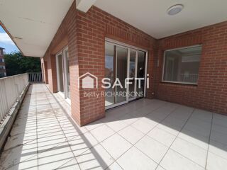  Appartement  vendre 7 pices 156 m