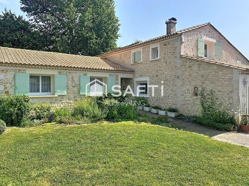 Maison de caractère en pierre  Coup de coeur assuré !