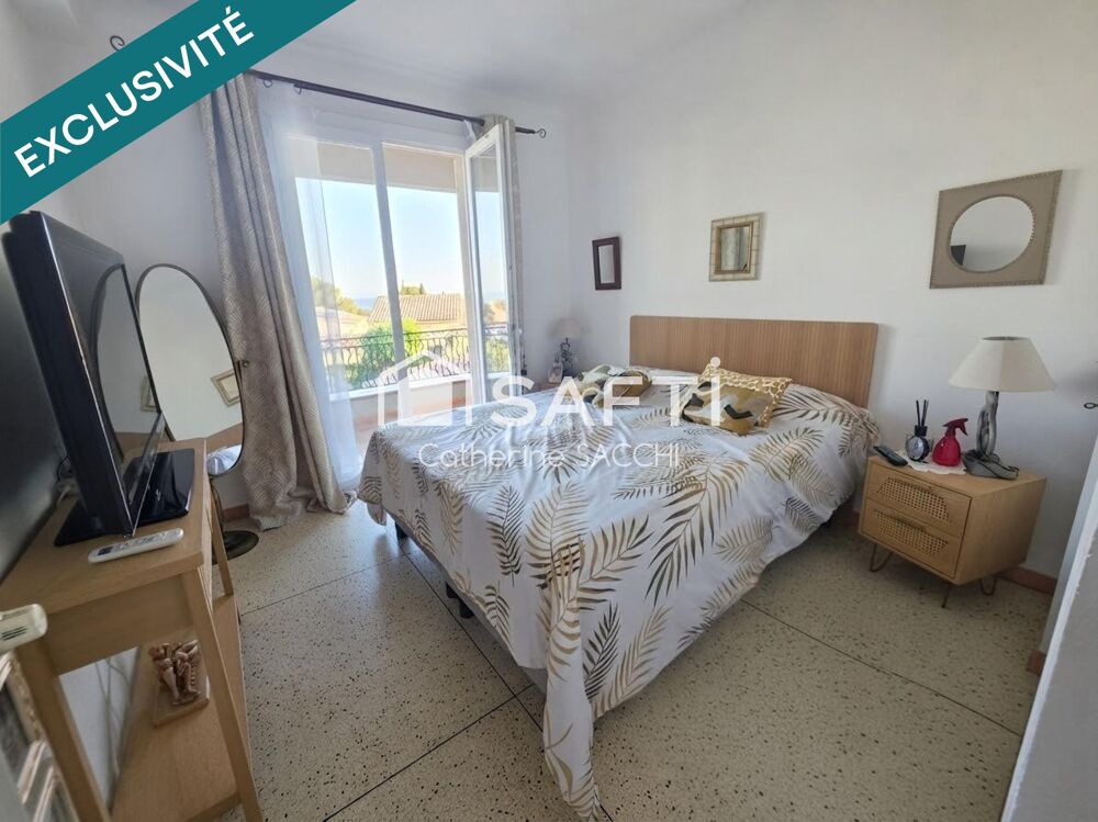 Vente Maison Villa quartier Les Plaines Piscine Vue mer Calme Saint-raphael