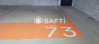  Parking / Garage � vendre 