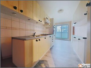  Appartement  vendre 4 pices 77 m