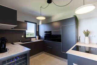 Vente Appartement Superbe T3 d'environ 72 m², aucun travaux à prévoir. Porto-vecchio