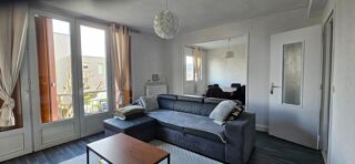  Appartement à louer 4 pièces 66 m²