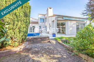  Maison � vendre 6 pi�ces 205 m�