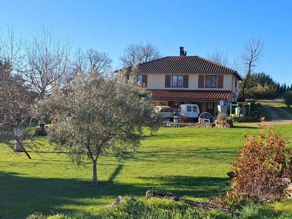 Spacieuse maison avec deux logements indépendants , sans travaux !