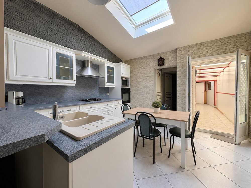 maison mitoyenne 103 m² / 2 chambres à Thiant