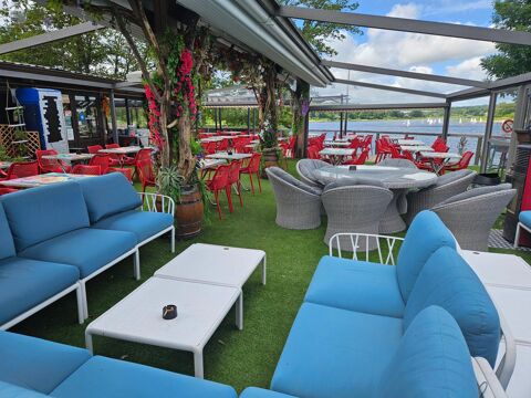   Vente murs et fonds de commerce Restaurant / Bar / Glacier / Pizzeria au bord du lac de Bouzey 
