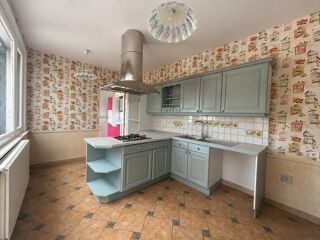 Maison à vendre 10 pièces 228 m²