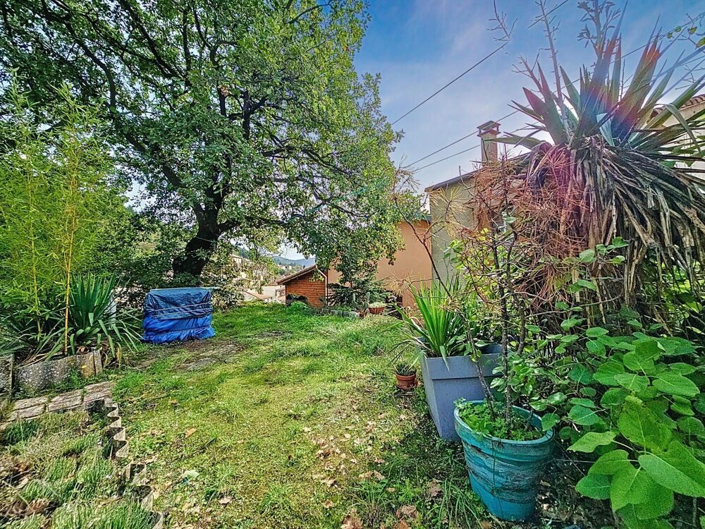Vente Maison Maison de village avec jardin de 2000m² et vue panoramique – Graissessac Graissessac