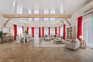  Maison � vendre 7 pi�ces 219 m�