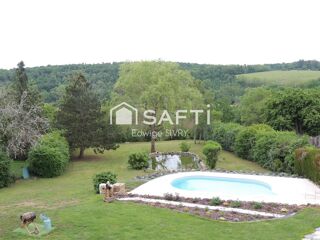 Maison  vendre 8 pices 235 m