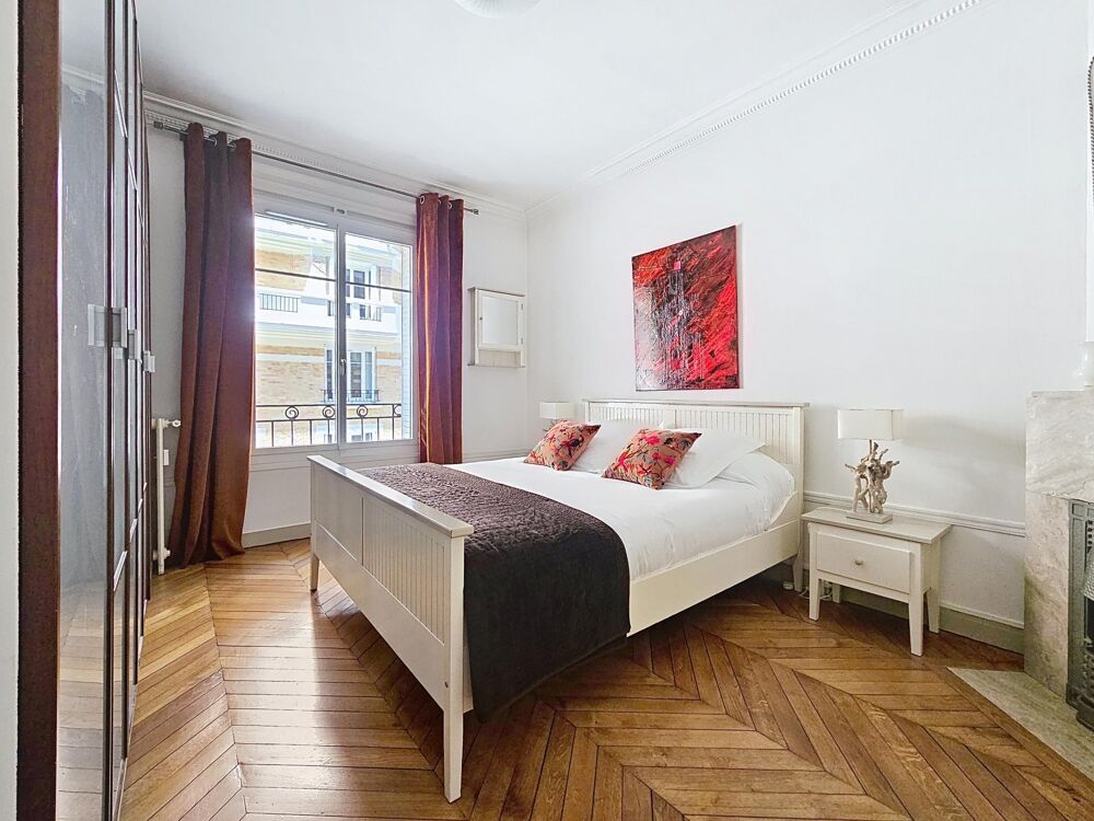 Vente Appartement Charme de l'ancien (parquet, moulures, cheminée) Issy-les-moulineaux