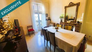 Vente Appartement Bas de la rue Paradis , bel appartement T5 dans immeuble Bourgeois Marseille 8