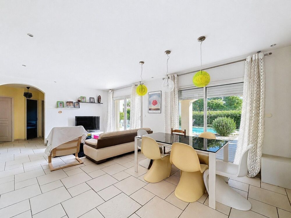 Vente Maison Maison T6/7 180 m2 avec piscine côteaux de CASTELGINEST  - Vue dégagée Castelginest