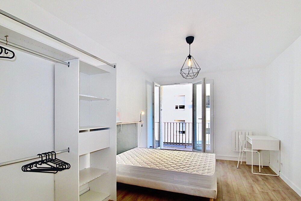 Vente Appartement La Doua – Tonkin - T4 traversant de 65 m² avec balcon de 10 m² plein sud – DPE C Villeurbanne