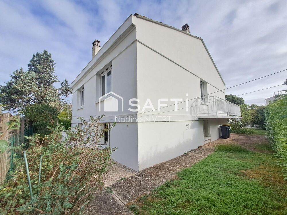 Vente Maison Maison non mitoyenne 128M2,3 chambres,garage 32M2 La rochelle