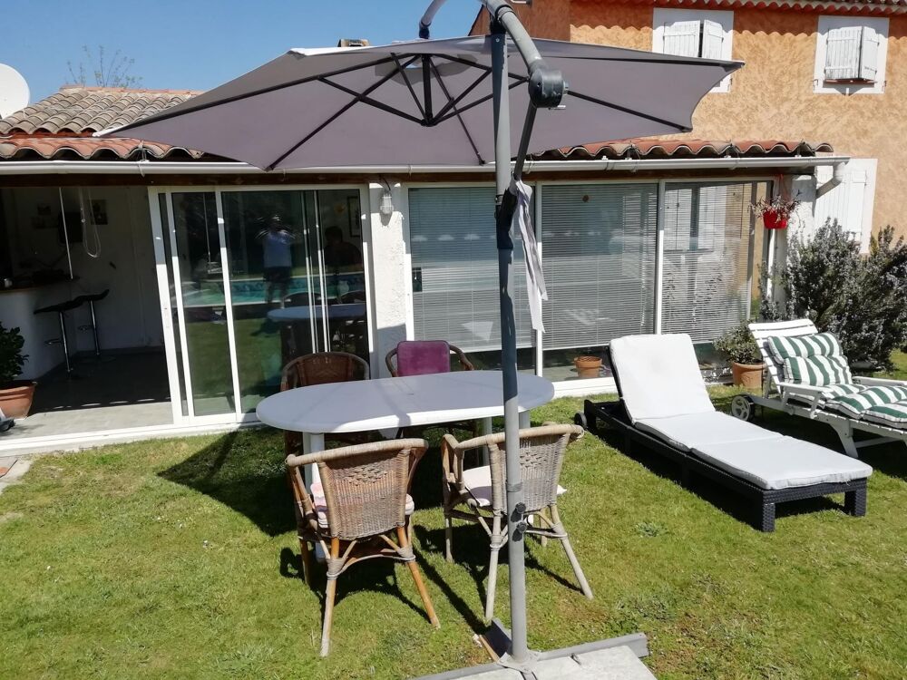 Maison familiale avec piscine à Puyricard