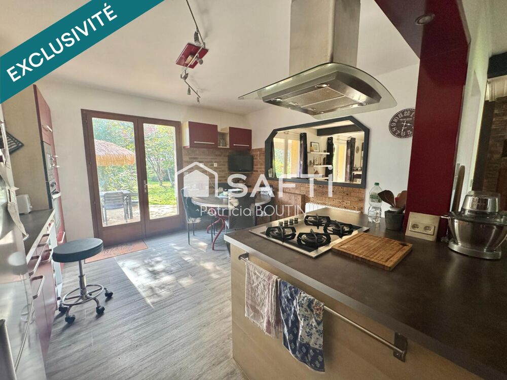 Vente Maison BEAU PAVILLON DE 4 CHAMBRES ET STUDIO ATTENANT + JARDIN PISCINE ET GARAGE Chize