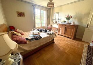  Maison à vendre 13 pièces 400 m²