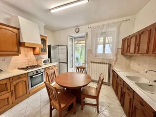  Maison à vendre 8 pièces 204 m²